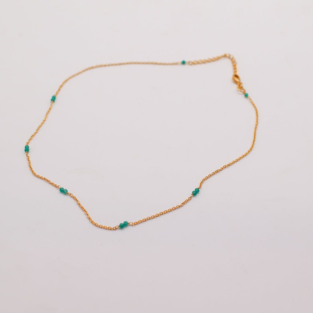 Della necklace