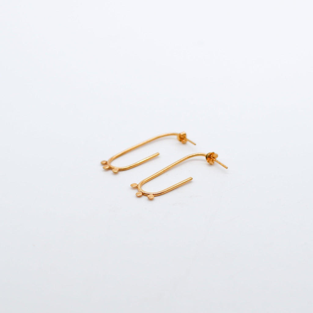 Nivra earrings