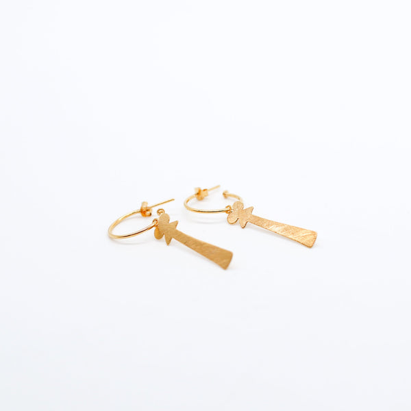 Amira hoops