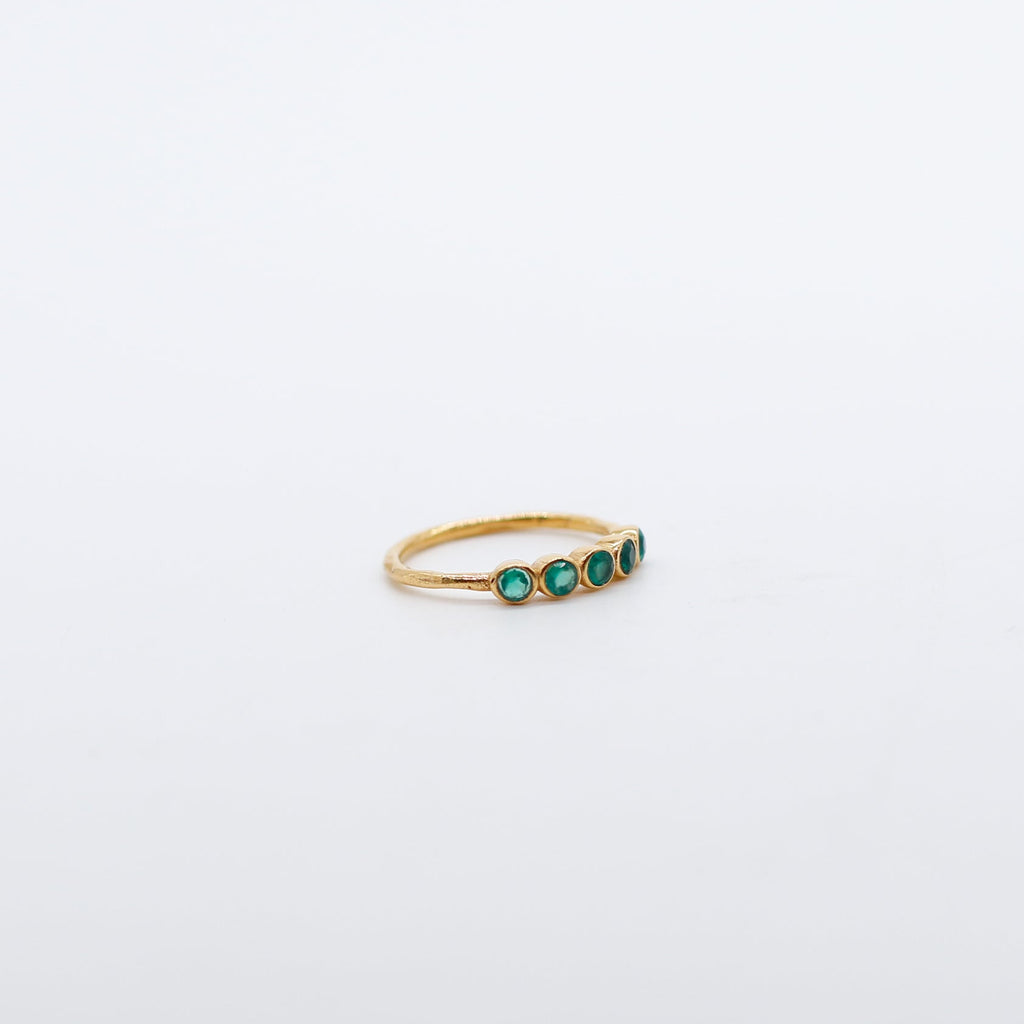5 stone horizon ring