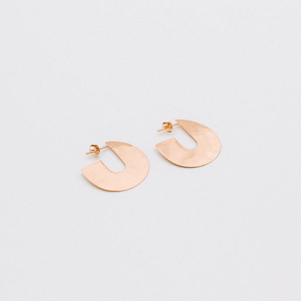 Lila geometric earrings