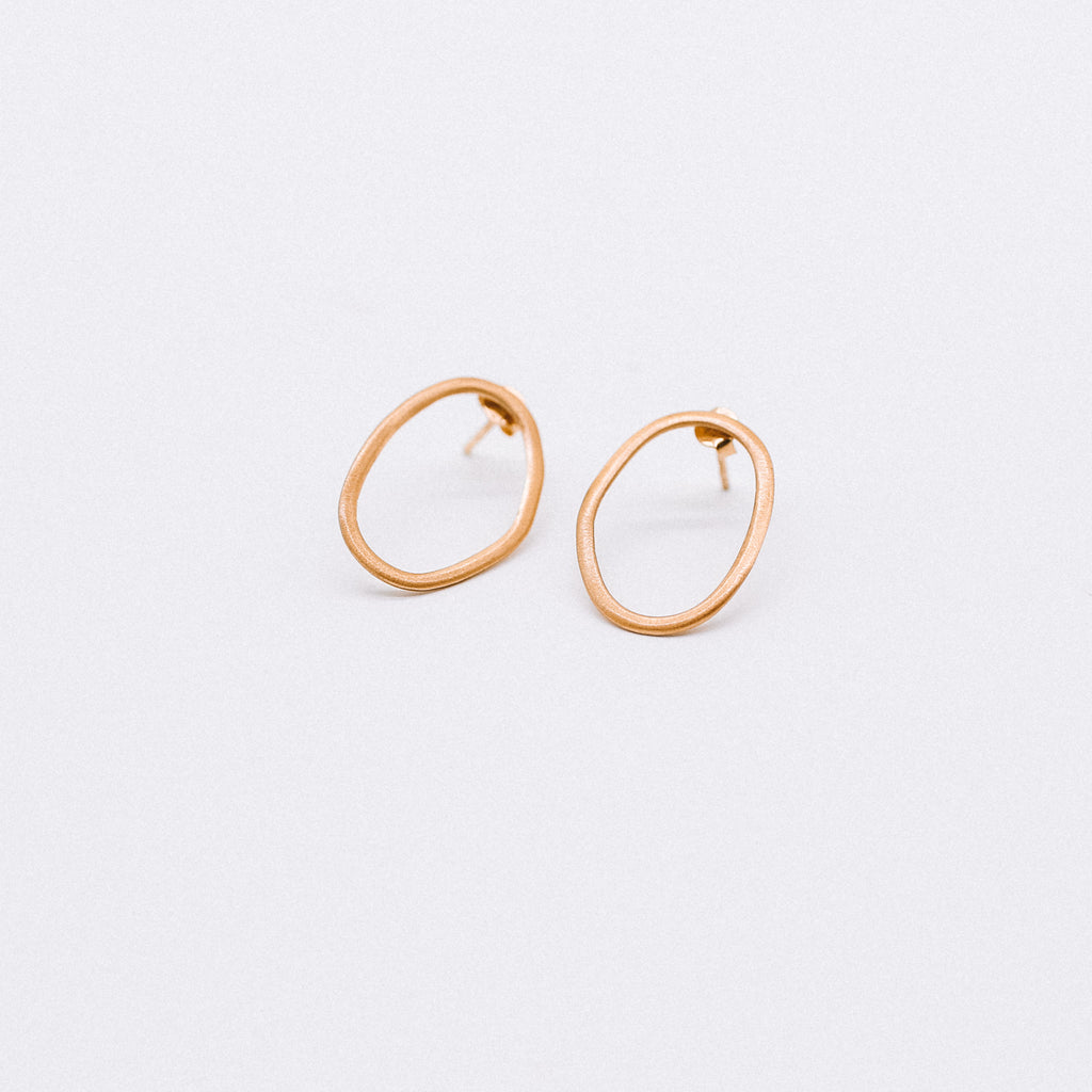 Misshapen oval earrings