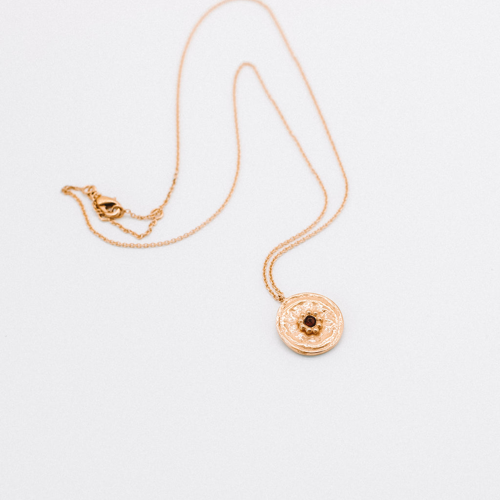 Mei pendant