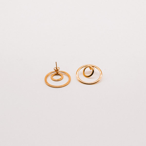 Double circle studs