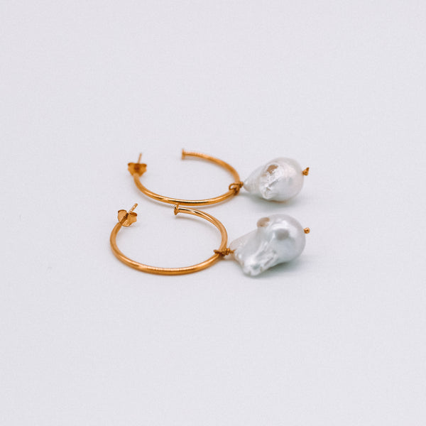 Pearl hoops